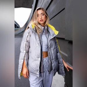 Noize jacket, medium size, like brand new!